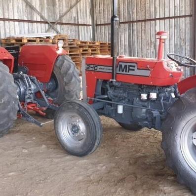 M&B Used tractors & implements